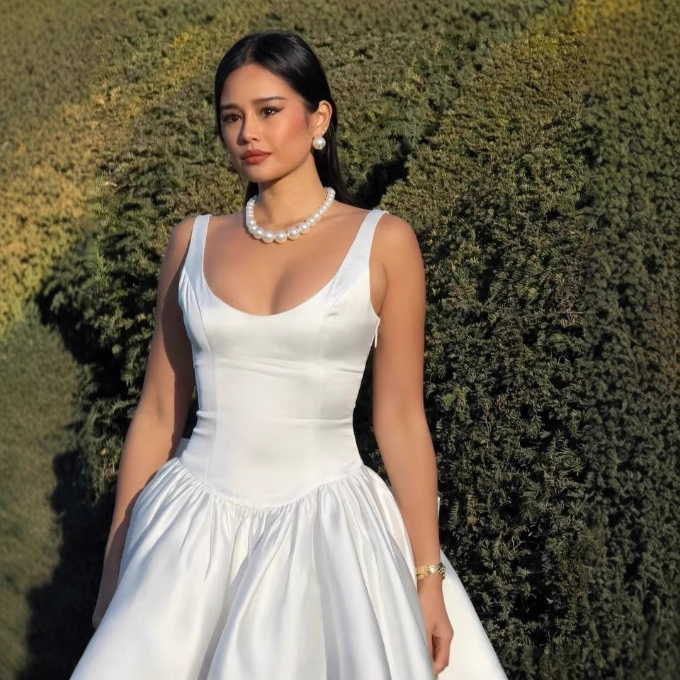 White Backless Bow Sleeveless Mini Dress